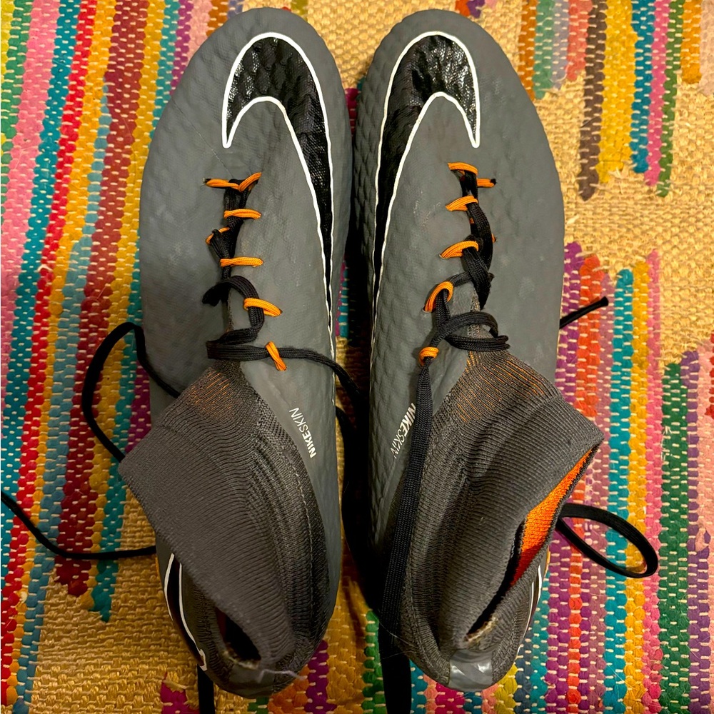 Nike NikeSkin Firm Ground Soccer Cleats